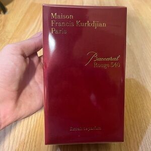 Baccarat Rouge 540 Cologne